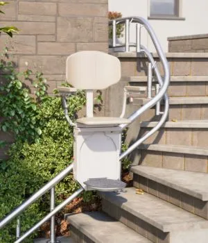  Bruno Eliva Außentreppenlift Zweirohr-Schienensystem