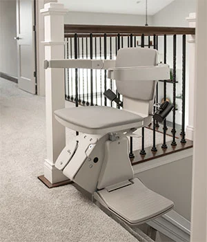 Elan asiento superior de la escalera girado 90 grados