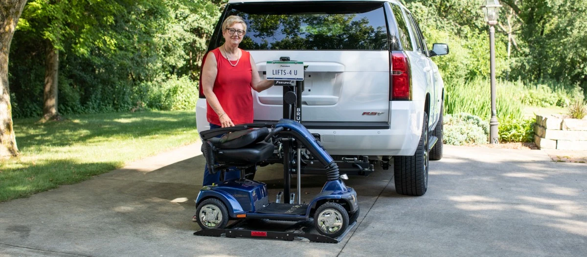 suv scooter lift
